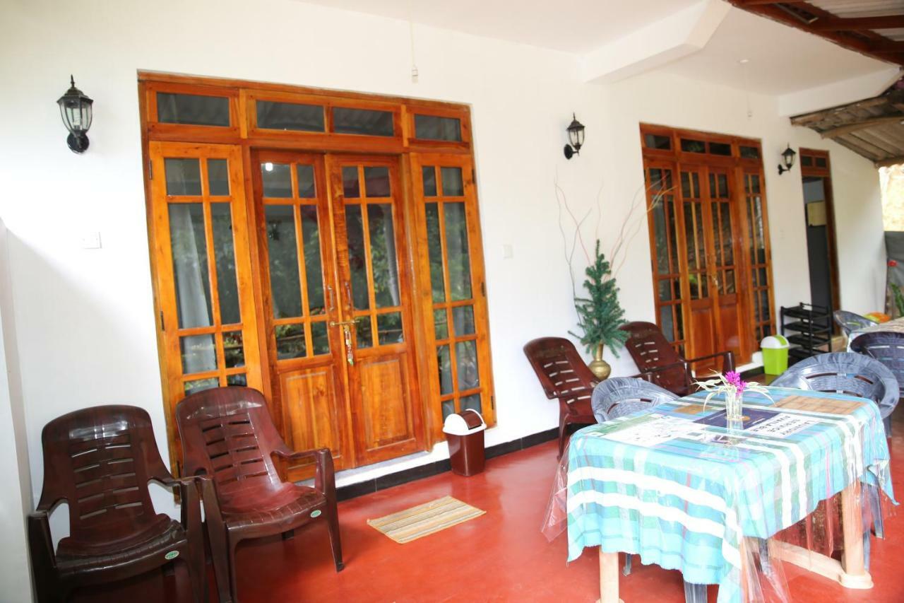 אלה Secret Nest Homestay מראה חיצוני תמונה